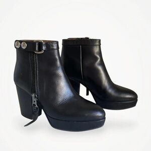 Acne Studios Orbit boots